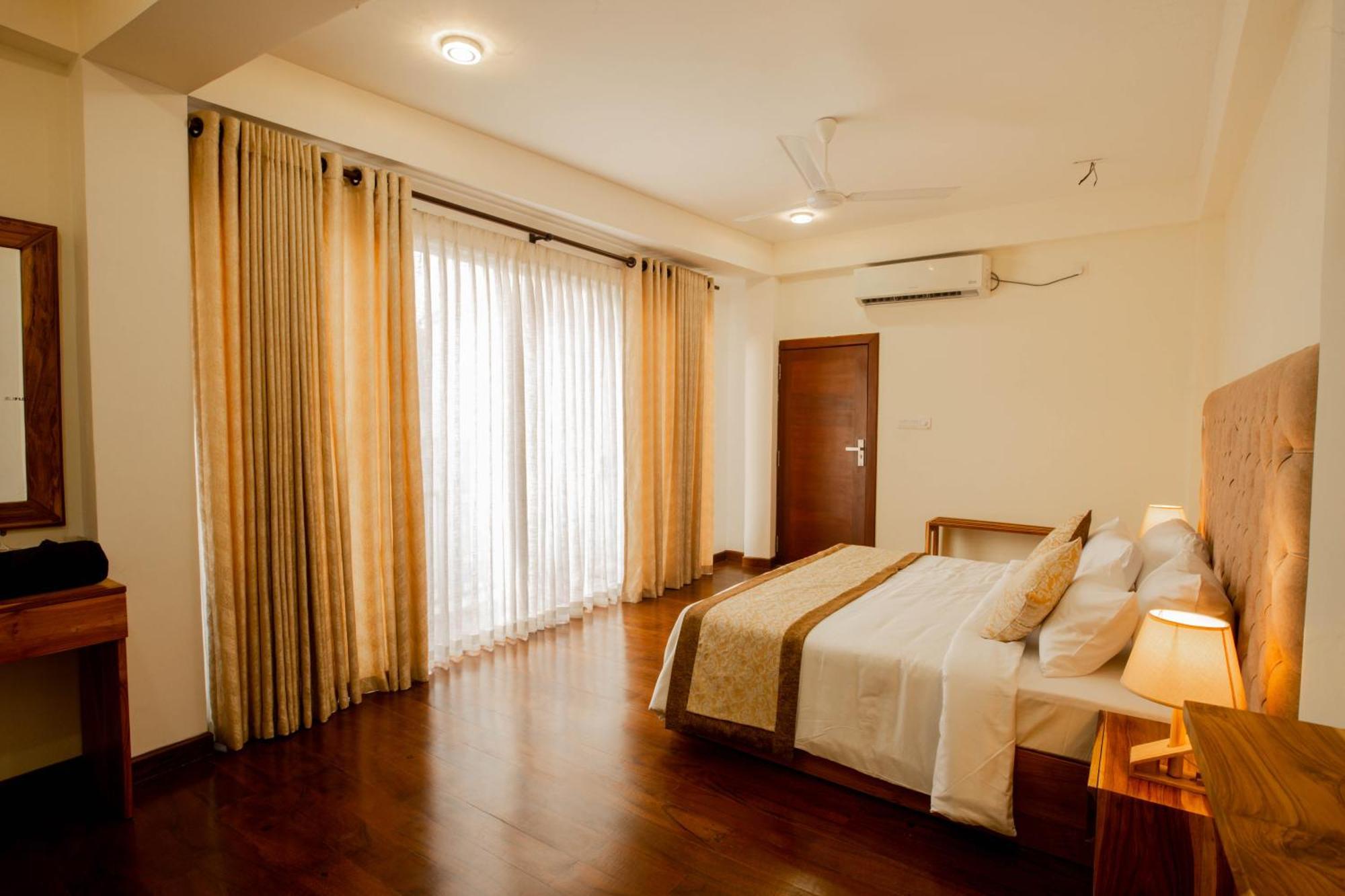 Manthra Leisure Hotel Kandy Buitenkant foto