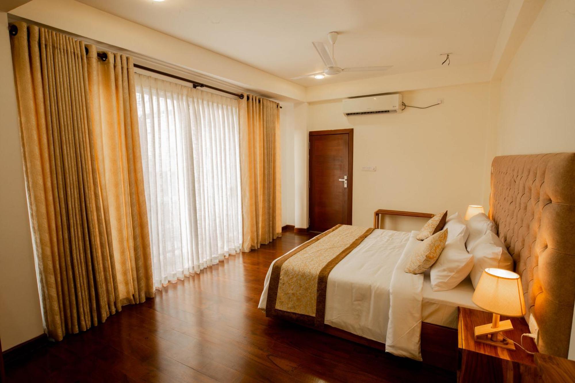 Manthra Leisure Hotel Kandy Buitenkant foto