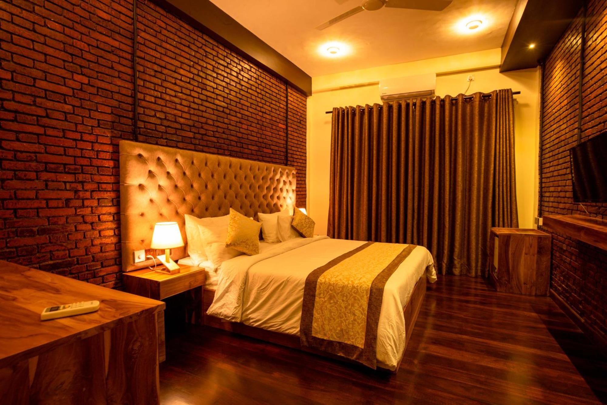Manthra Leisure Hotel Kandy Buitenkant foto