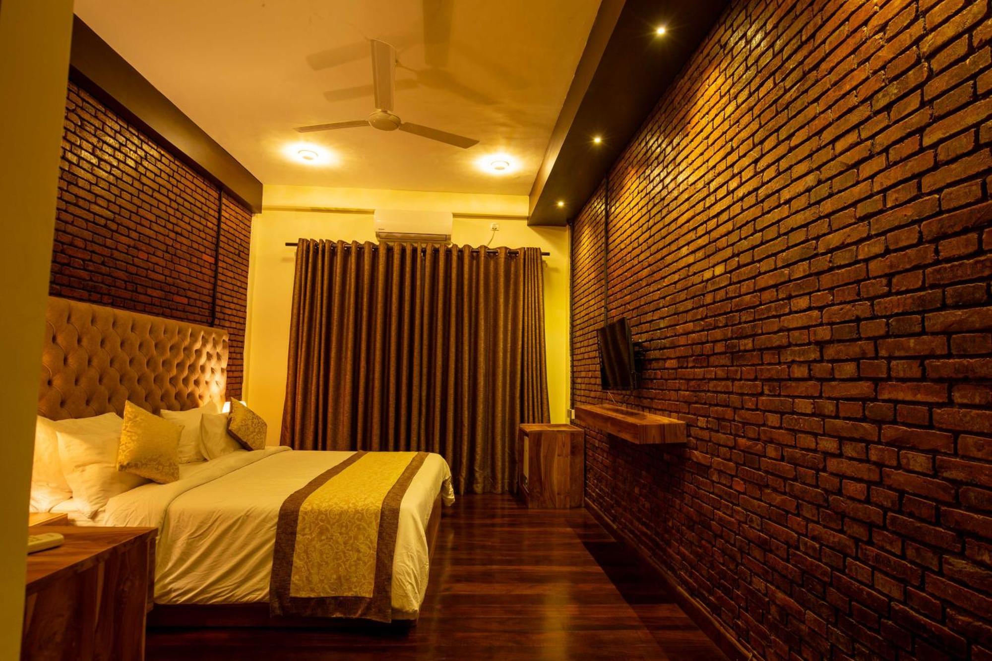 Manthra Leisure Hotel Kandy Buitenkant foto