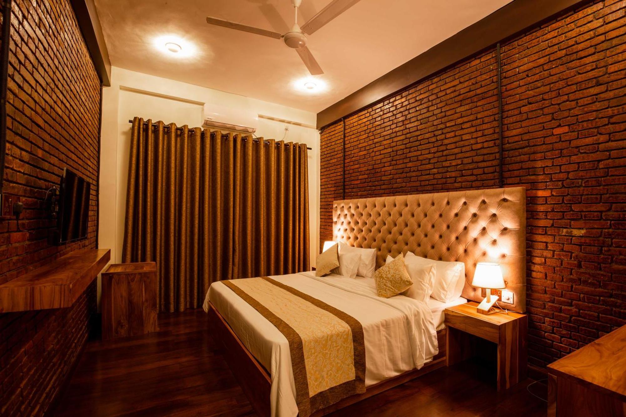 Manthra Leisure Hotel Kandy Buitenkant foto