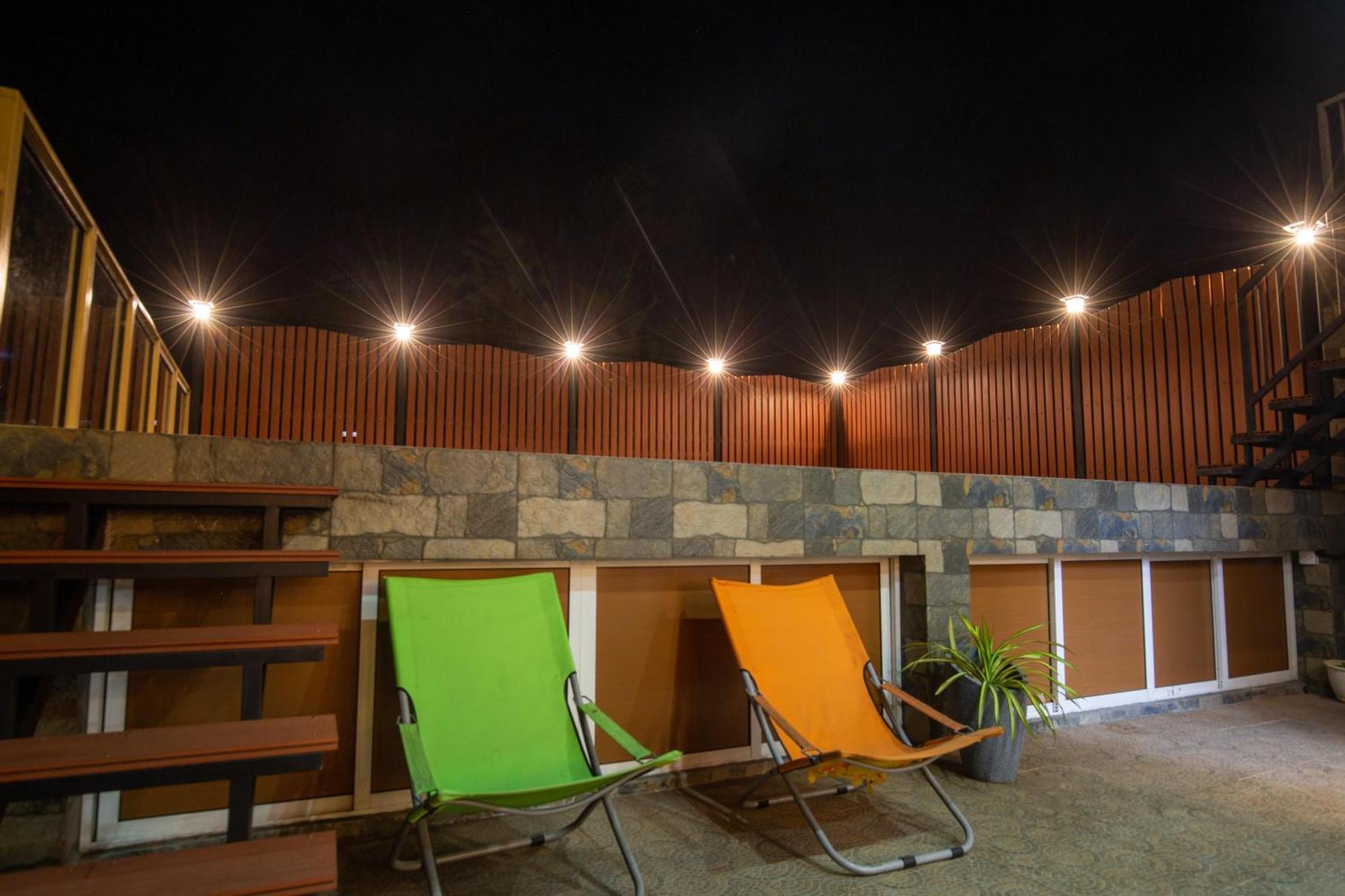 Manthra Leisure Hotel Kandy Buitenkant foto