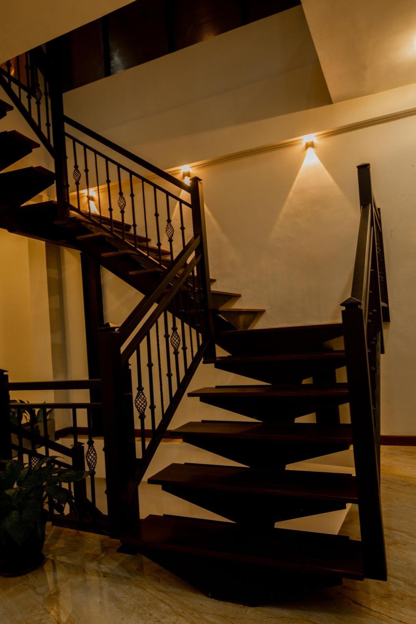 Manthra Leisure Hotel Kandy Buitenkant foto